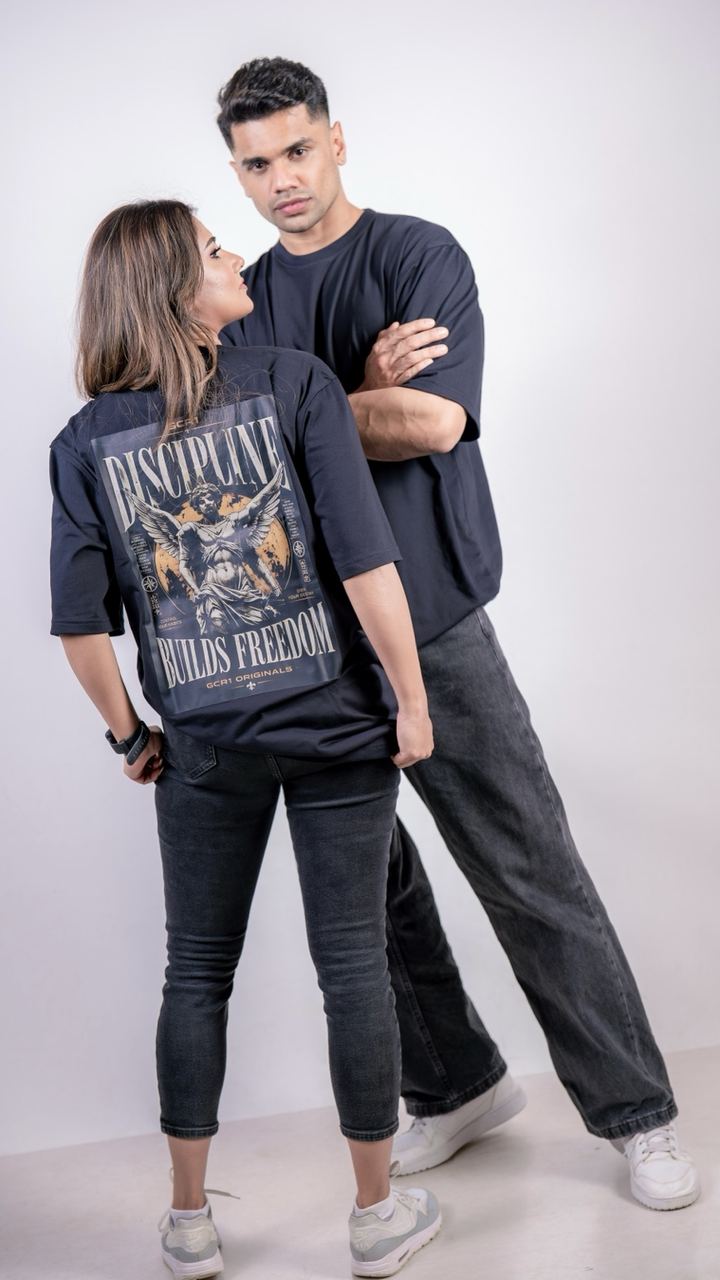 DISCIPLINE — Graphic Unisex Oversized T-Shirt