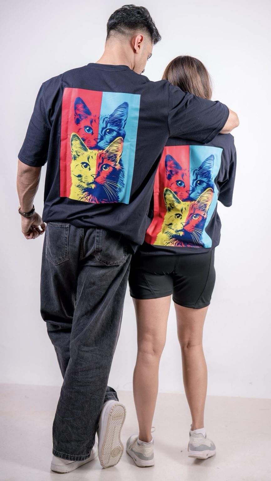 K Y L Cat - Graphic Unisex Oversized T-Shirt
